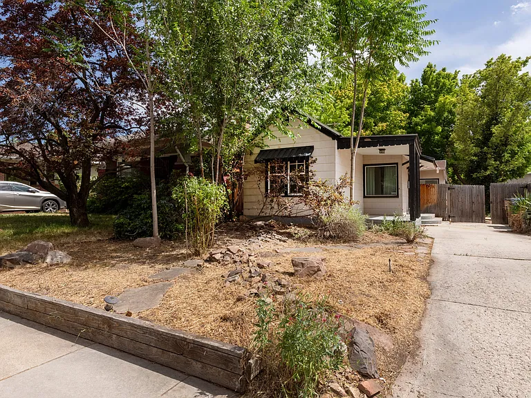 836 E Browning Ave — Photo 19