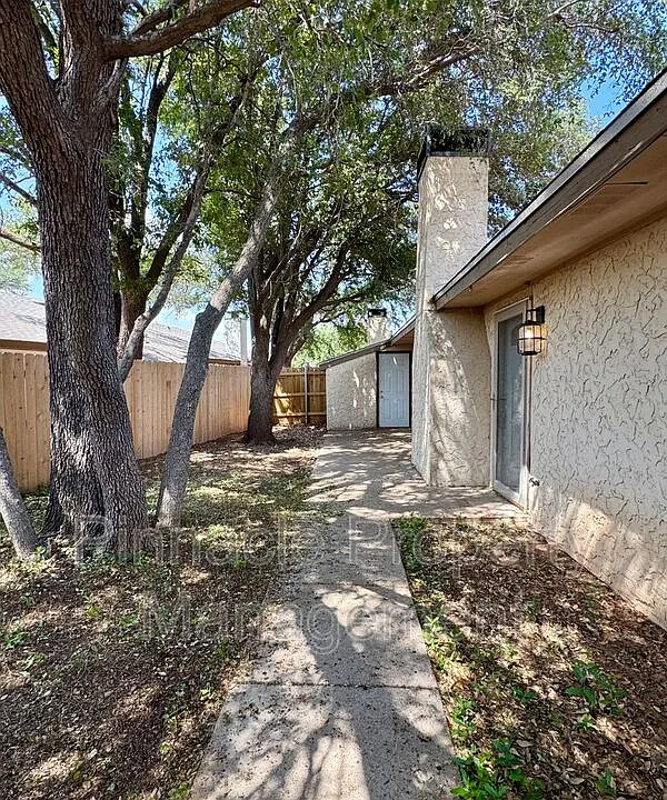 3814 Wild Rye Trl