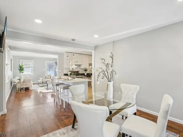 46 Grant Ave, New Providence Boro, NJ 07974