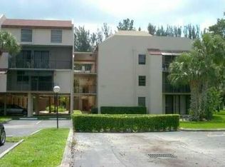 450 Commodore Dr APT 104, Fort Lauderdale, FL 33325