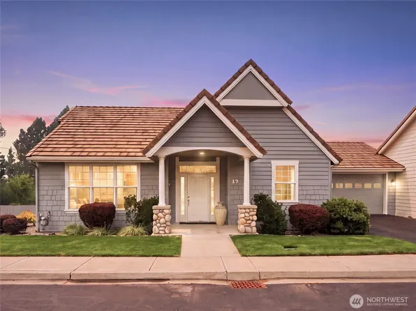 1494 Eastmont Avenue #17, East Wenatchee, WA 98802