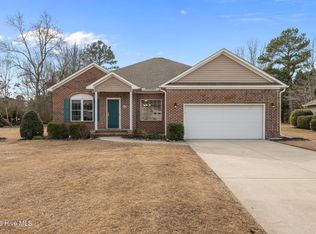 203 Neuchatel Court, New Bern, NC 28562
