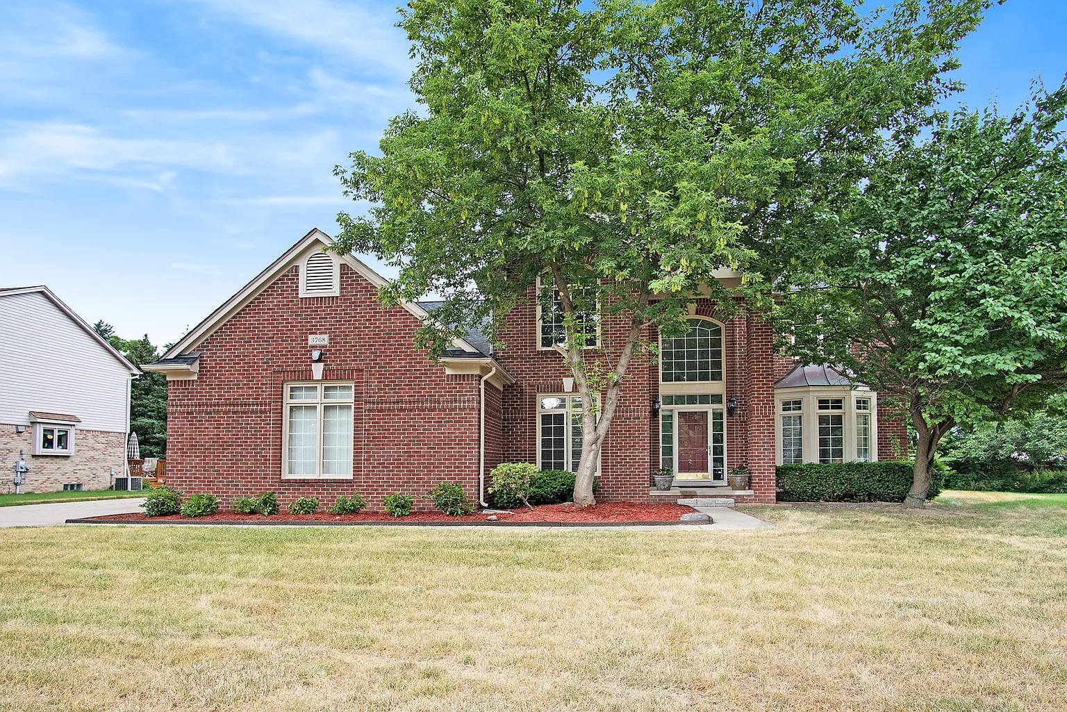 3768 Edenderry Dr photo 1