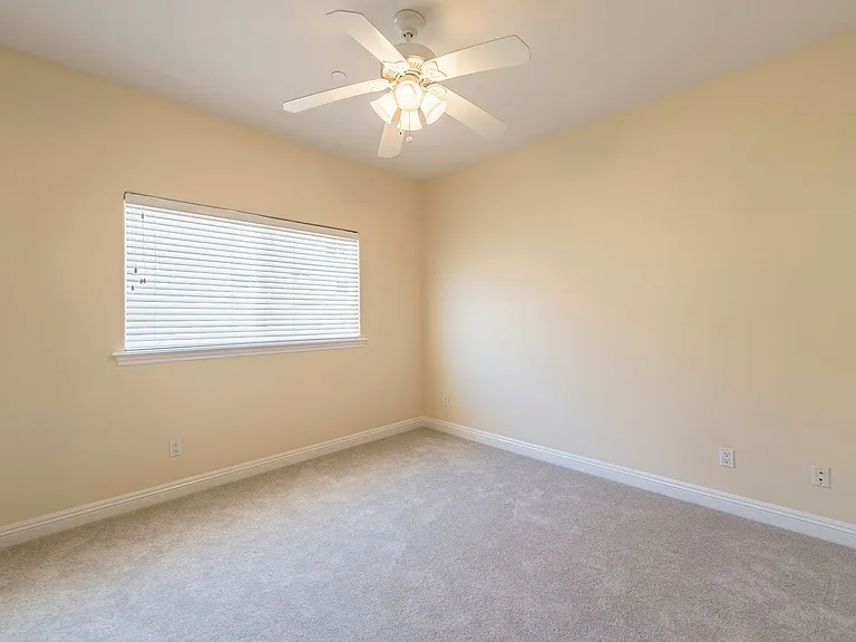2213 Carnegie Ln #C — Photo 19