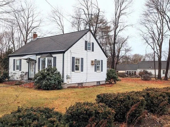 7 Lowell Mason Rd, Medfield, MA 02052