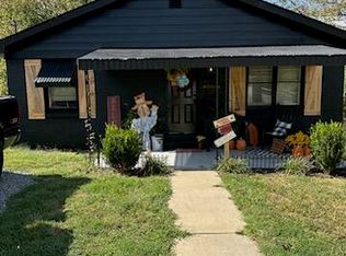 102 Ridgeway Dr, Lancaster, KY 40444