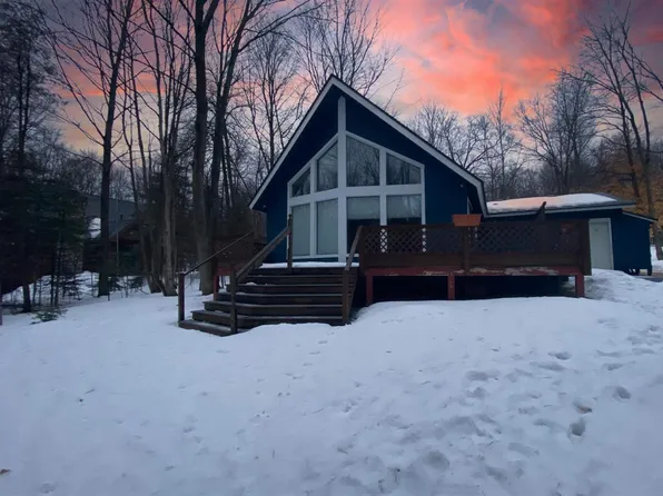 120 Michaywe Dr, Gaylord, MI 49735