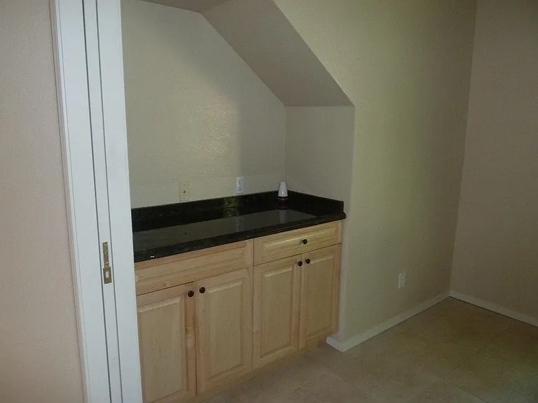 100 E Fillmore St #112 — Photo 6