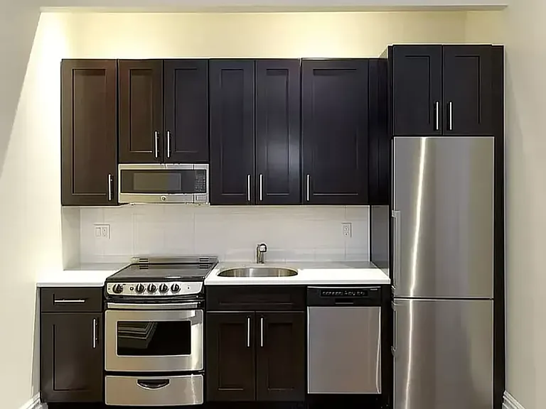375 State St #1R — Photo 2