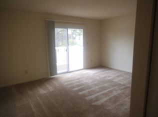 103 Holly Hill Ct APT E, Cary, NC 27511