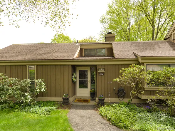 685 Heritage Village #A, Southbury, CT 06488