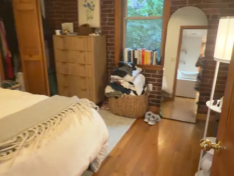 5 Margaret St #4 — Photo 9