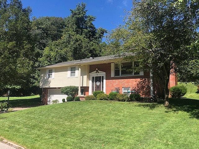 1st image of 90 Belmont Dr