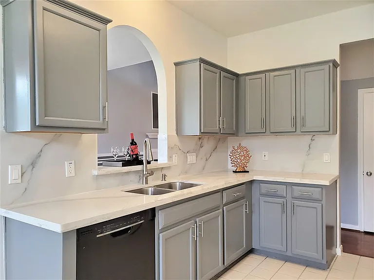 21511 Westcliffe Falls Dr — Photo 9