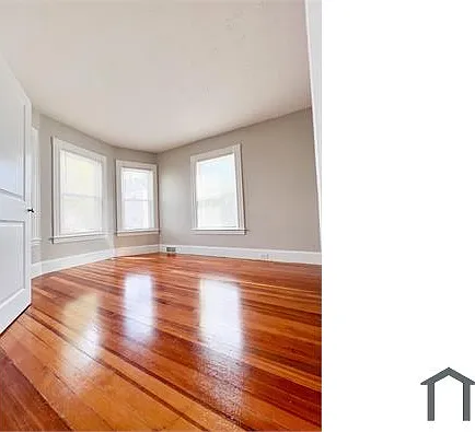 84 Exeter Ave #1 — Photo 3