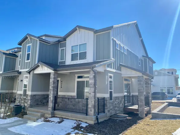 4258 W Bromwell Ct, Saratoga Springs, UT 84045