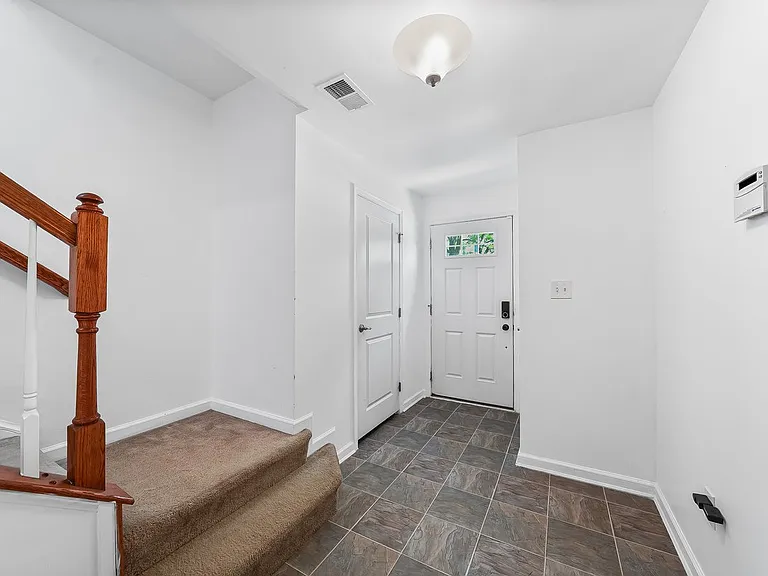 1222 Carrick Ct — Photo 1
