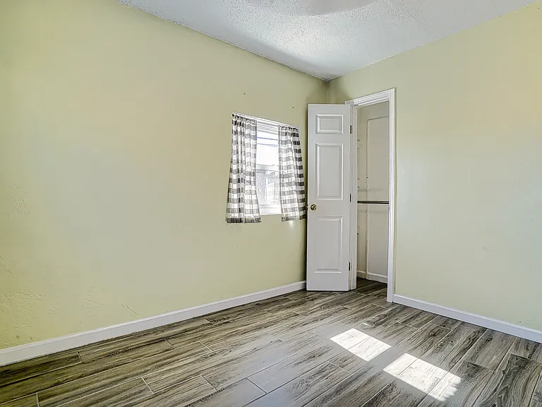 3900 Bliss Ave — Photo 12