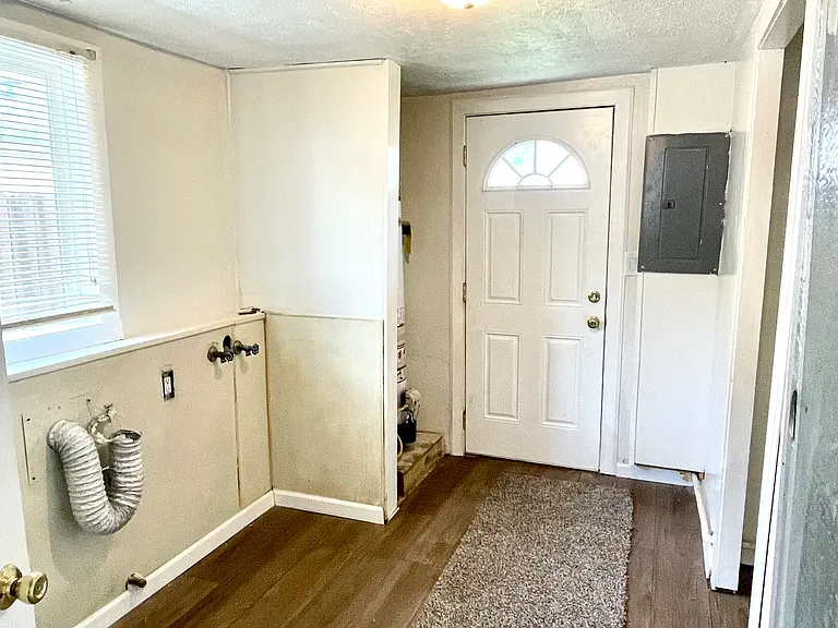 1704 S Lindell Dr — Photo 21