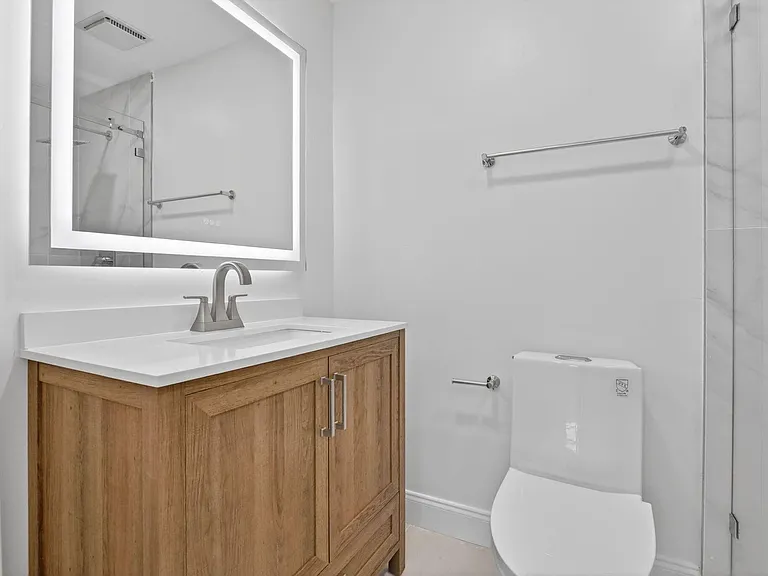 2630 SW 49th Ct #2630 — Photo 15
