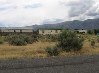 417 Spring Cir SW, Mattawa, WA 99349