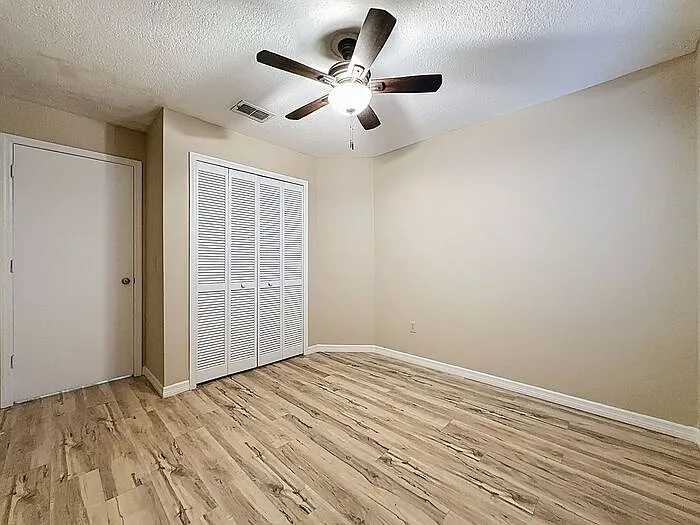 5392 Rocking Horse Pl — Photo 16