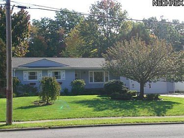 3rd image of 2045 Cranbrook Dr