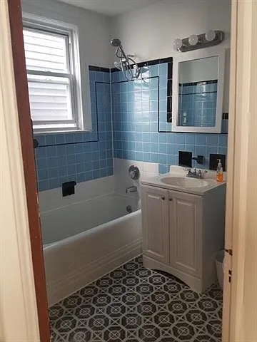 39 Beacon Ave #2 — Photo 9