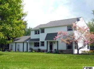 7 Fox Chase Dr, Harrisburg, PA 17111