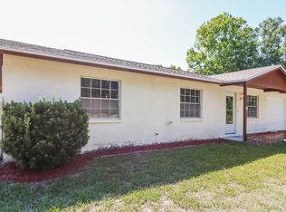 10909 Airview Dr, Tampa, FL 33625