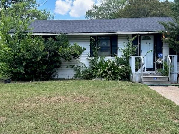 612 Freeman, Caldwell, TX 77836
