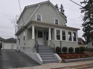 28 Malvern Ave, Cranston, RI 02905