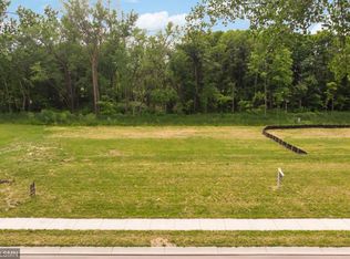 673 Shawnee Woods Rd, Medina, MN 55340