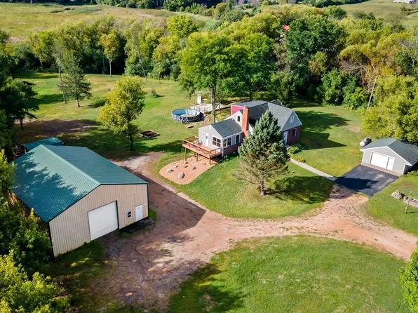 4555 Spruce Way, Maple Plain, MN 55359
