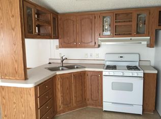 260 S Land Ave TRLR 21, Benson, AZ 85602