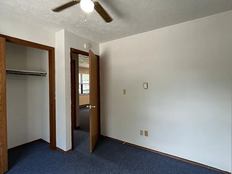 426 S Grant St — Photo 12