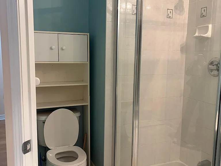 388 Prince Of Wales Dr #1411 — Photo 17