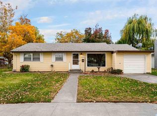 2425 W Clearwater Ave, Kennewick, WA 99336