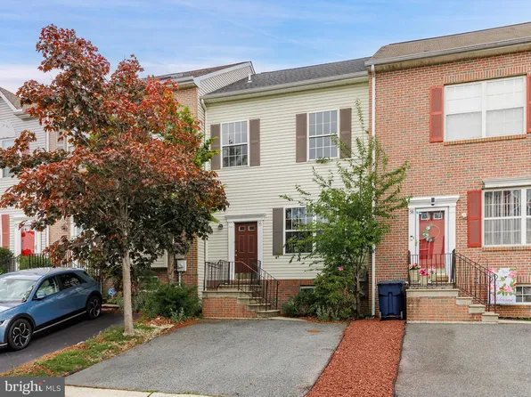 56 Highland Cir, Newark, DE 19713