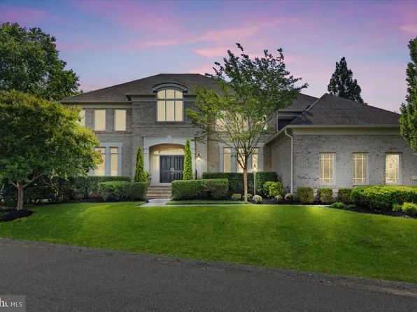 20428 Crimson Pl, Leesburg, VA 20175