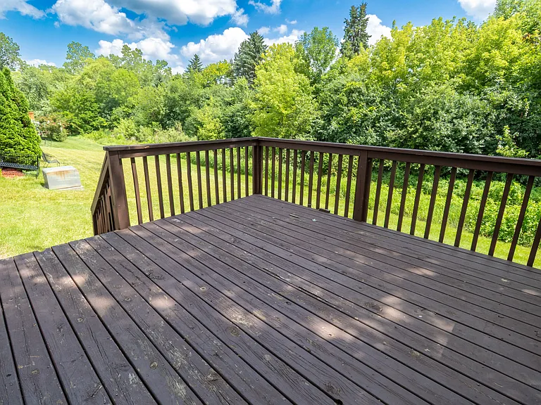 42091 Greenwood Dr — Photo 43