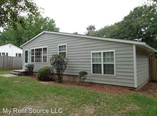 25 Morris Rd, Newnan, GA 30263