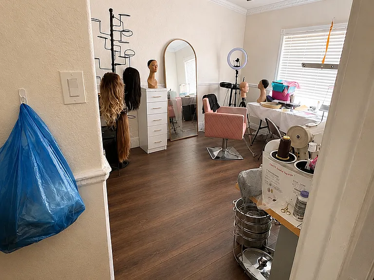 722 E Sierra Vista Dr — Photo 6