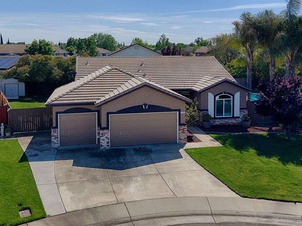 1st image of 275 Ibis Ct