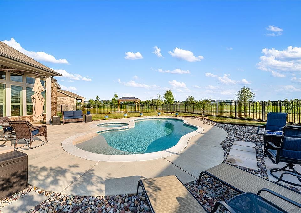 1st image of 21114 Hill Summit Court