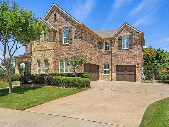 3rd image of 10028 Broiles Ln
