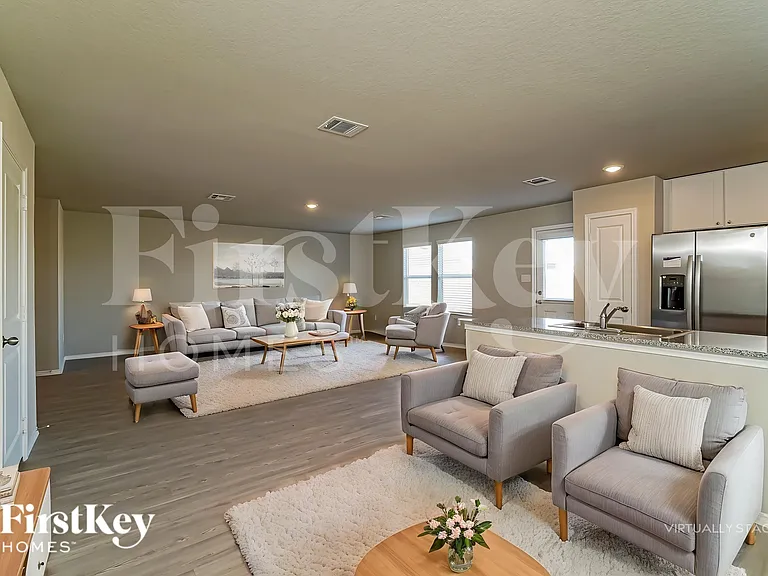 10707 Prusiner Dr — Photo 4