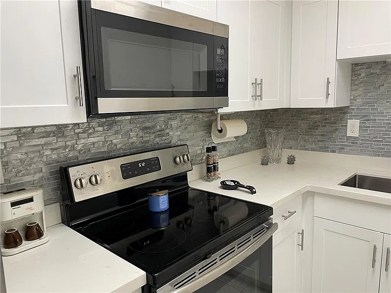 720 Orton Ave #404 — Photo 22