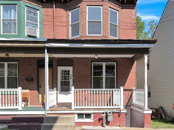 2nd image of 714 W Norwegian St
