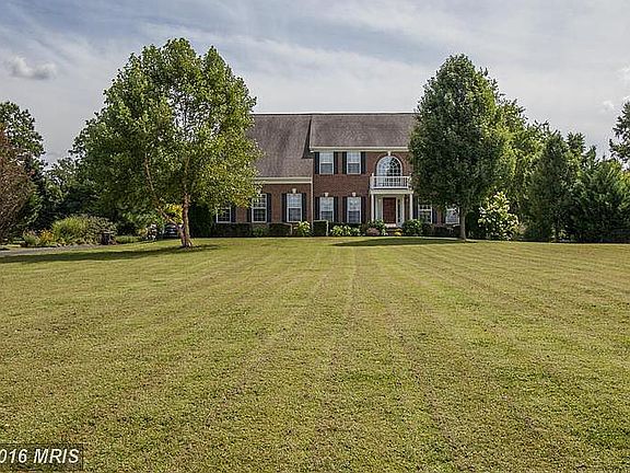 2nd image of 2657 Peery Dr